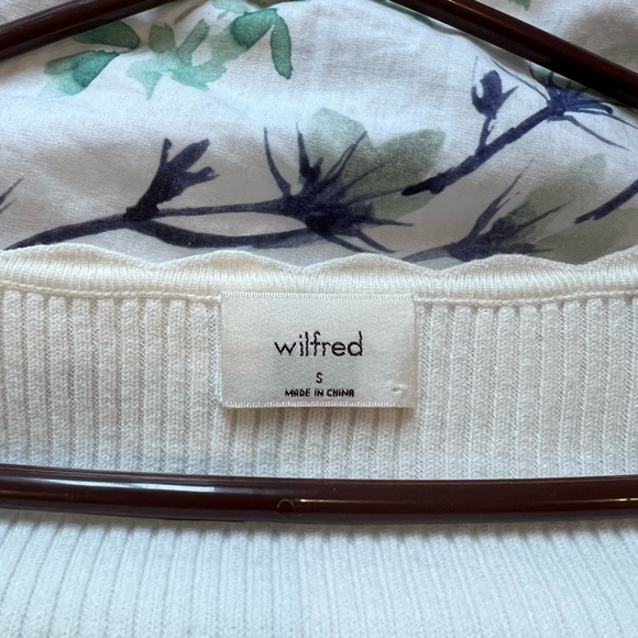 Aritzia Wilfred white long sleeve top - Picture 4 of 4